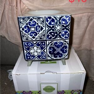 Scentsy warmer